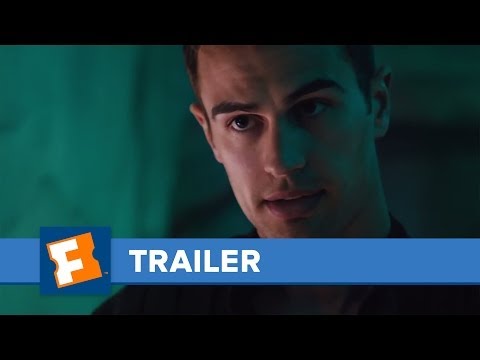 Divergent Official First Look | Divergent | Fandangomovies