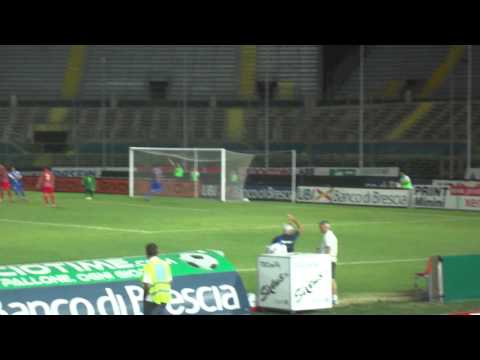 Brescia-Cremonese 1-2: gol di Caracciolo