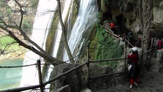preview picture of video 'Huangguoshu Waterfall 黃果樹瀑布 - 大瀑布景區 - 水簾洞出口 day 10 - 30 ( China )'