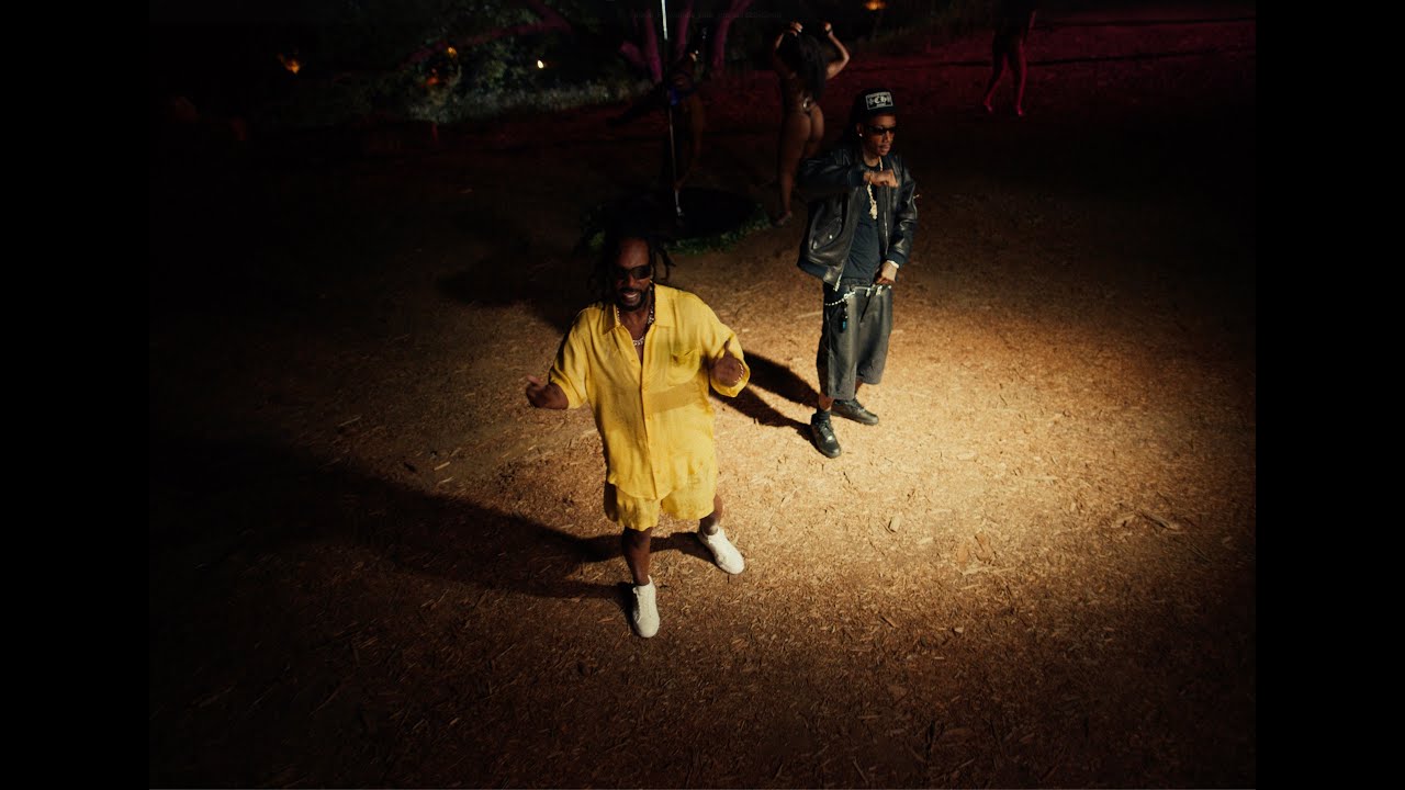 Juicy J feat. Wiz Khalifa - Let's Go (Official Video)