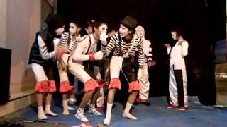 preview picture of video 'Performance Komunitas Pantomime Bojonegoro'