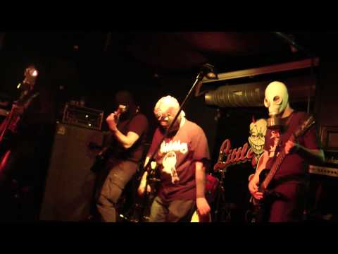 Nunwhore Commando 666 Live @ Little Devil (Incubate 2013)