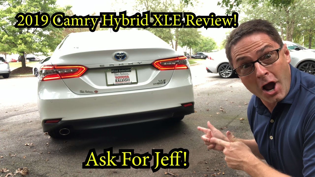 2019 Toyota Camry Hybrid XLE Review