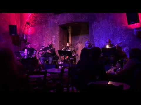 Δημήτρης Κοντογιάννης - Τα μάνταλα — Dimitris Kontogiannis - Ta mantala