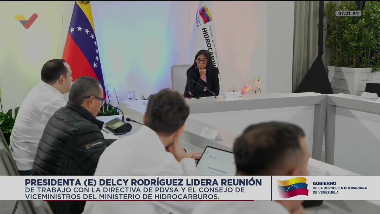 Delcy Rodríguez reunida con directiva de Pdvsa y viceministros de hidrocarburos