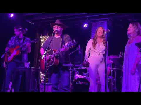 Live in Music City - "Pancho and Lefty" - Daniel Tashian with Kacey Musgraves (Basement 9/22/22)