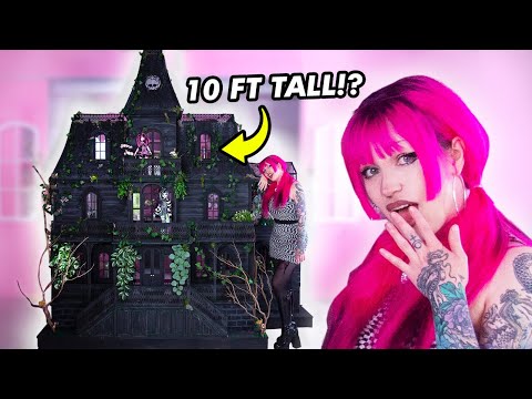 I Made The BIGGEST MONSTER HIGH MANSION
