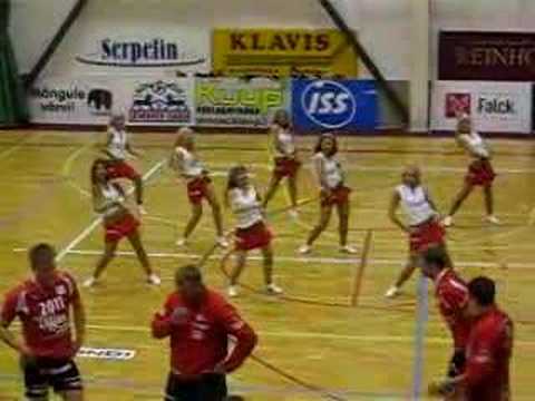 Audentes/Selver cheerleaders