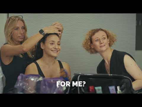 Shot of Pretty Little Dead Things performance