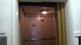 preview picture of video 'Vintage Otis elevator @ Runnel County Courthouse Ballinger texas.MTS'