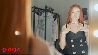 Bi' Farkın Var Lyrics English Translation
