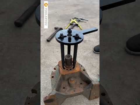 Bearing removal puller