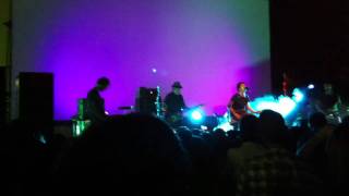 Le luci della centrale elettrica - La lotta armata al bar