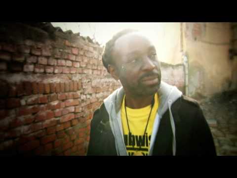 Kiril Dzajkovski feat. Ras Tweed & Esma - Raise Up Your Hand