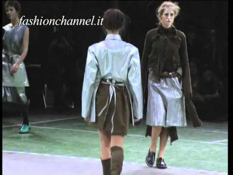 "Comme des Garcons" Autumn Winter 1994 1995 Paris 1 of 7 pret a porter woman by FashionChannel