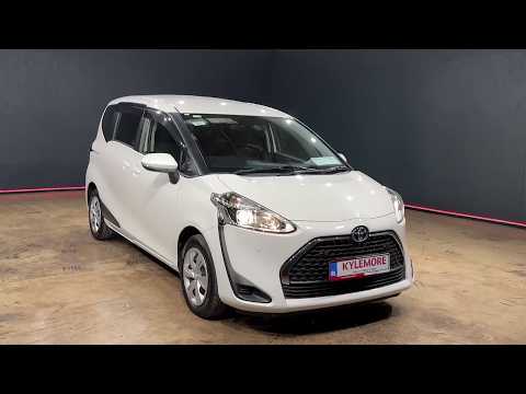 Toyota Sienta 1.5 HYBRID 7 SEATER - PUSH BUTTON ST - Image 2