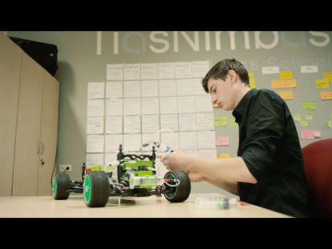 Developing Sustainable Fuel with Team FAST - Ultimaker: 3D Printing Story