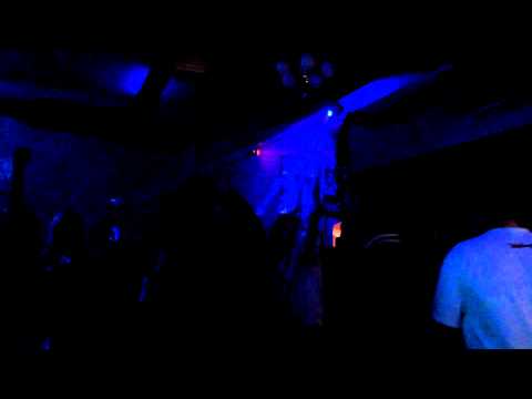 BAR HOLLYWOOD- battle- Retres vs.Raiwen