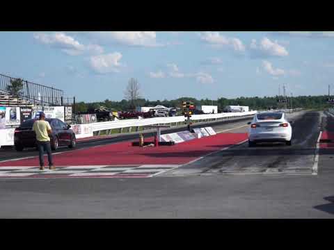 2020 Tesla Model 3 Dual Motor Performance 1/4 Mile Drag Race