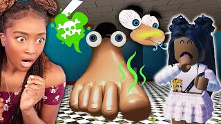 DON&#39;T SNIFF IT... the FUNNIEST scary game ever!! | Don&#39;t Get Sniffed 2