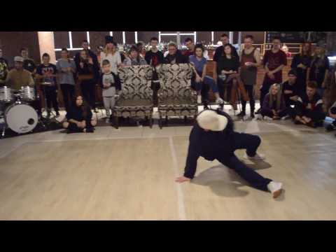 Perfomance by Beatmaster T(Predatorz Crew) & Mr.Ted (I.Town Family Drums) at Family Jam 2016