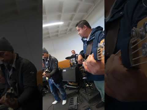 Porirua Salvation Army - Kirk Franklin - Love Theory (bass cam)