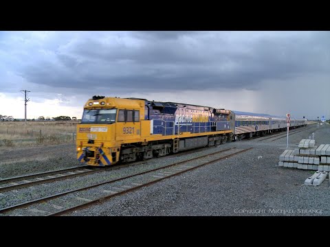 1AM8 JBRE "The Overland" Passenger Train With 9321  (13/3/2022) - PoathTV Australian Railways