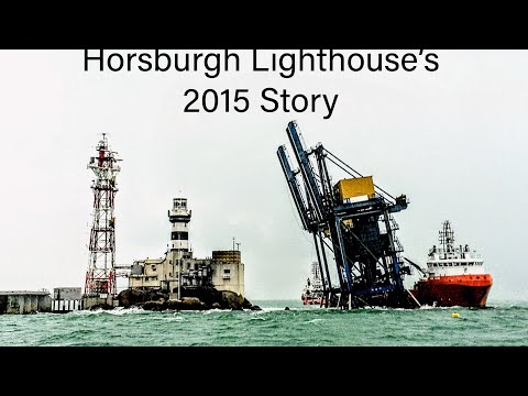 Horsburgh Lighthouse: Bringing in 2015 with a Bang! 新加坡霍斯堡灯塔：2015开年第一炮，响了!Video: WhatsApp; Music: 胡海