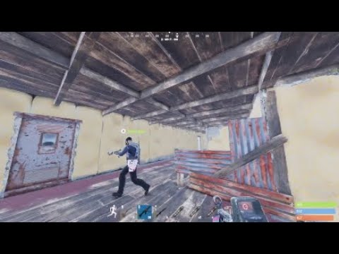 Insane fight for chinook crate rust console