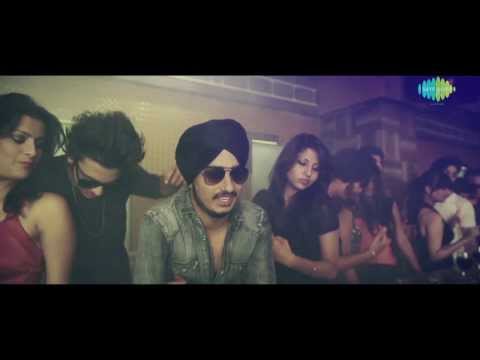 Akshay Khanna R bir feat...