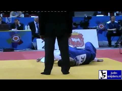 Zebeda Rekhviashvili (GEO) - Kostiantyn Ananchenko (UKR) [-73kg]