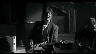 Squeeze - Heaven Knows (Official Promo Video)