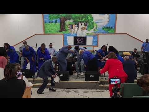 Double Take: JC Choir Singing Down in the Valley and Pray