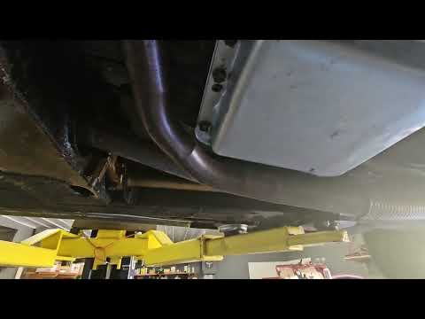 BW DG 250 Auto Trans BAD NOISE Video 2 of 3