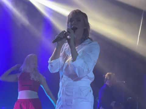 Inge van Calkar , Magical Rollercoaster Live Experience Tour