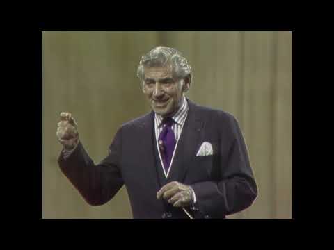 Leonard Bernstein Young People's Concert -  Listz and the Devil