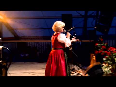 Dokumentation Benefiz Konzert mit den Stars der Volksmusik, Ainring 2013