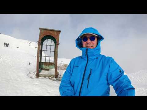 Sinaia & Cota2000 by VANgabond