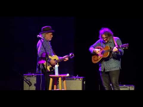 Jeff Tweedy feat. Buddy Miller, "California Stars" (Wilco) 13th Edition Cayamo, February 4, 2020