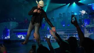 Justin Moore - Hank it live American Made Tour