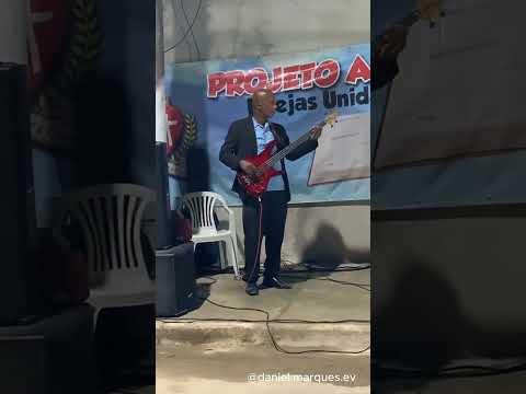 Ele não desiste de você - Marquinhos Gomes