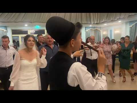 Iliuță de la Jina-nuntă ,,Maria&Cornel”-Dărmănești jud Bacău. Acompaniază-Ovidiu Opincariu 3-09-2022