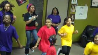 Beyonce&#39;s &quot;Move Your Body!!&quot; Chicago kids GET MOVIN, LET&#39;S MOVE! Campaign