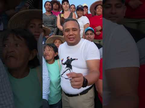 ¡Maquinaria al servicio del pueblo! 🏗️💪