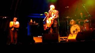 Paul Kelly Live &quot;Love Never Runs On Time&quot; @ Kings Park Dec 09