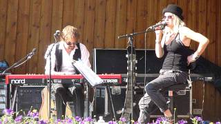 Louise Hoffsten - Mellan noll o ingenting   110606