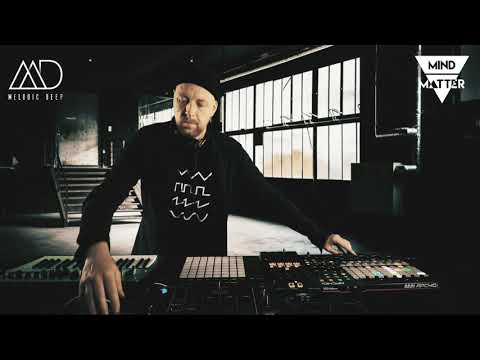 Rauschhaus live from the Alula Tunes Studio in Hamburg, Germany (Melodic Deep X Mind Matter)