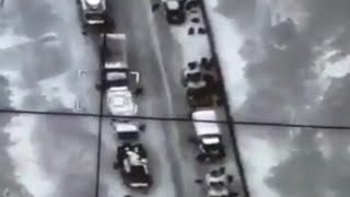 הכוחות הרוסיים לא ציפו לזה: רחפן TB2 אוקראיני מפזר אש על השיירה
