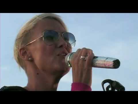 Kate Ryan - Medley (live & acoustic @ Q-Beach House)