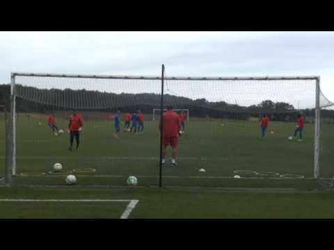 Coup franc Khalid Boutaib